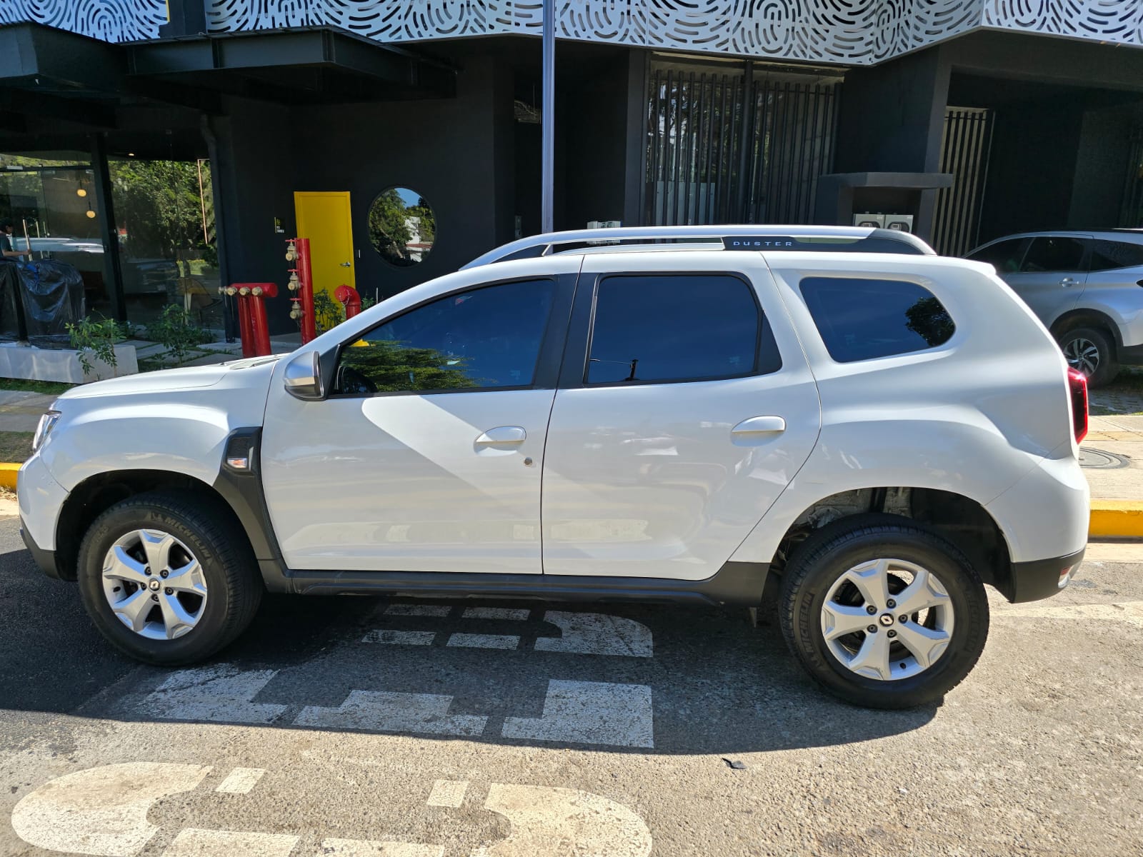 Renault Duster exterior